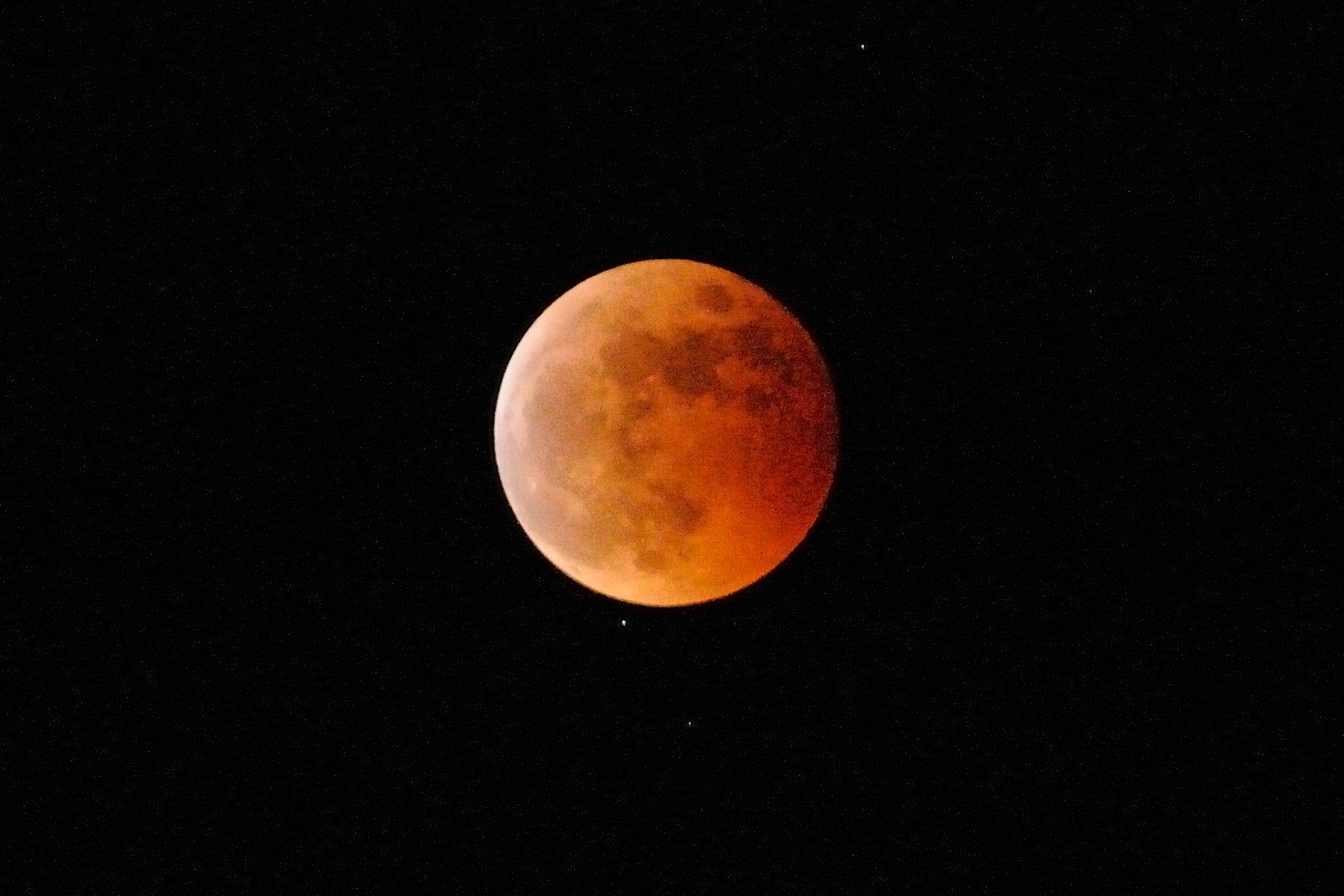 星 宇宙 空 皆既月食と天王星 壁紙19x1280 壁紙館