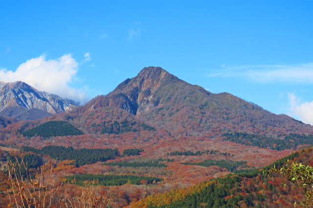 秋進む山 40 烏ヶ山