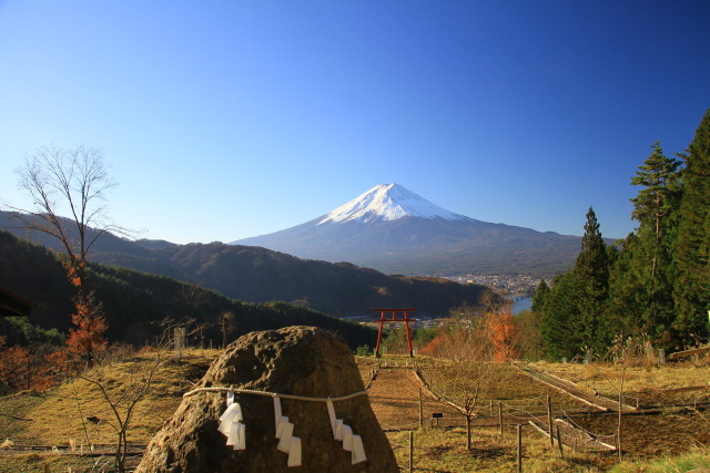 河口浅間神社の遥拝所