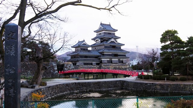 新春の松本城