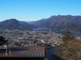 新春の河口湖天上山公園