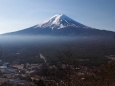 新春の河口湖天上山公園