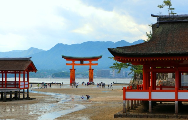 厳島神社