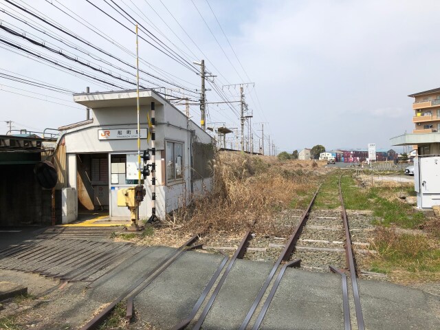 船町駅にて