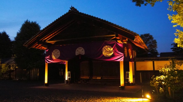 春の夜の渉成園