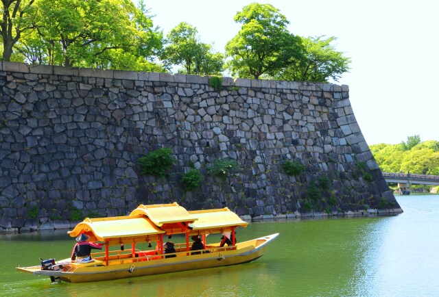 新緑の大阪城公園