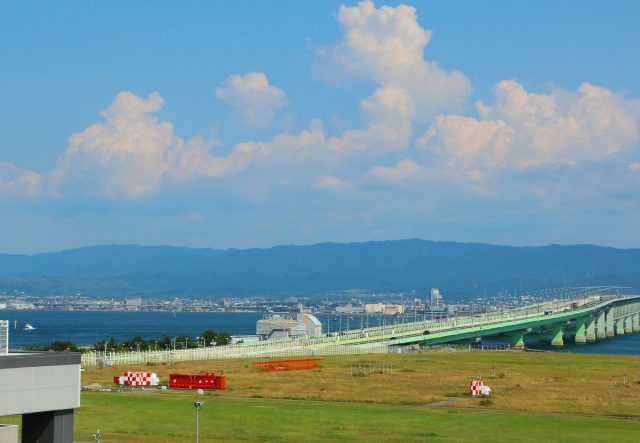 夏の関空