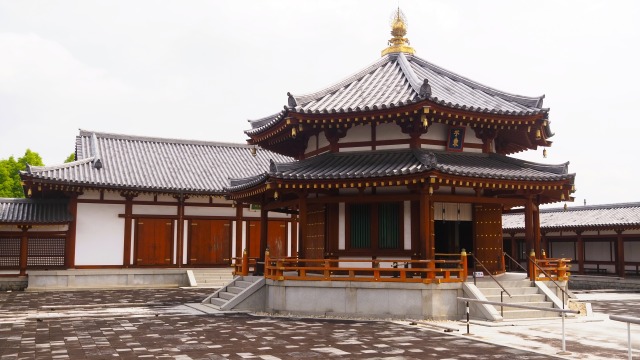 初夏の薬師寺玄奘三蔵院伽藍