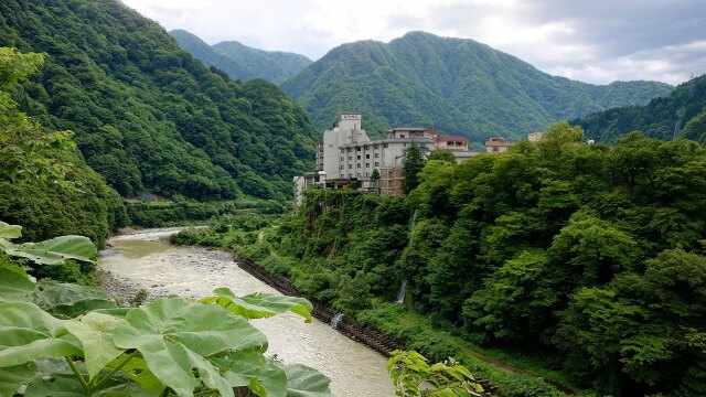 夏の宇奈月温泉