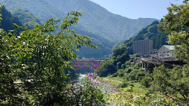 夏の宇奈月温泉