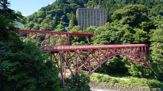 夏の宇奈月温泉