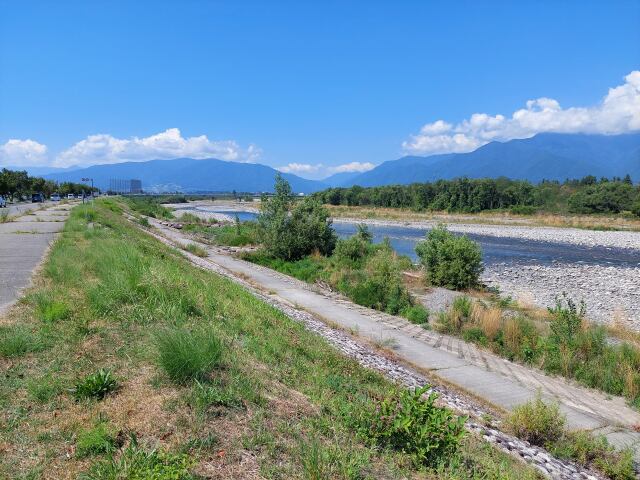 真夏の信州梓川