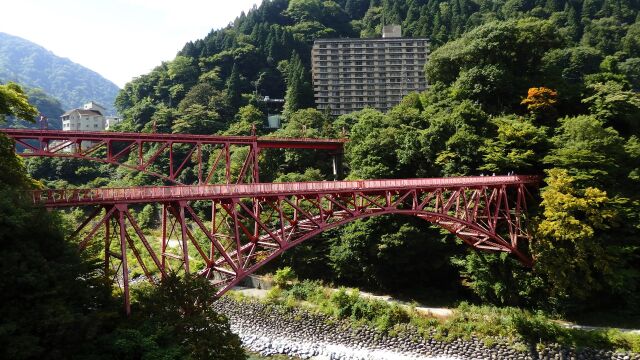 夏の宇奈月温泉