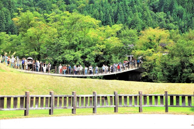 白川郷 であい橋