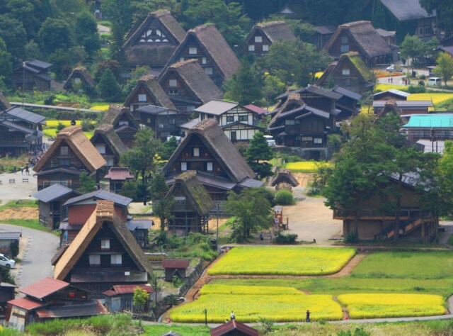 秋の白川郷