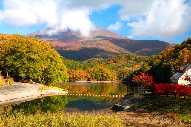 秋の長老湖