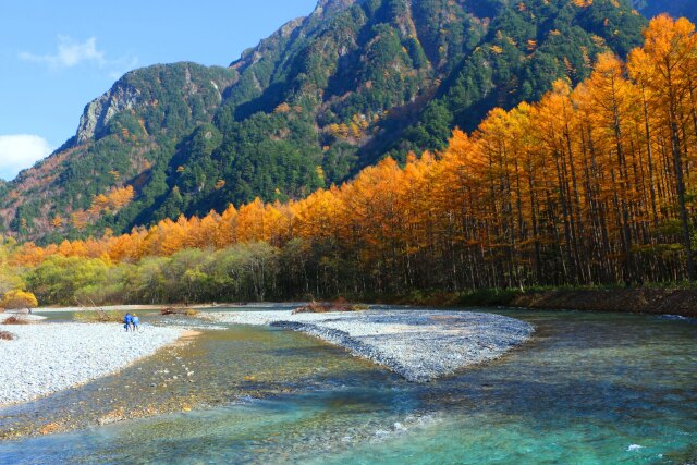 晩秋の上高地