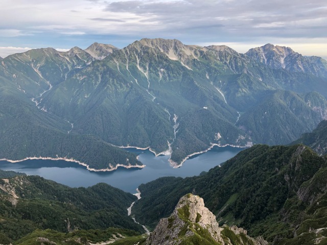 立山と黒部湖