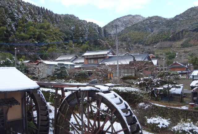 雪が止んだ朝