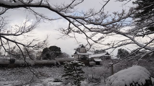 冬の金沢城公園