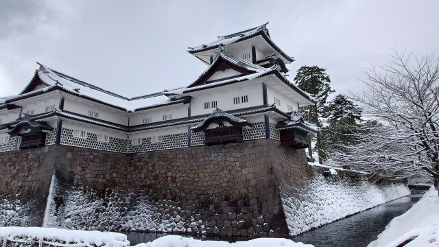 冬の金沢城公園