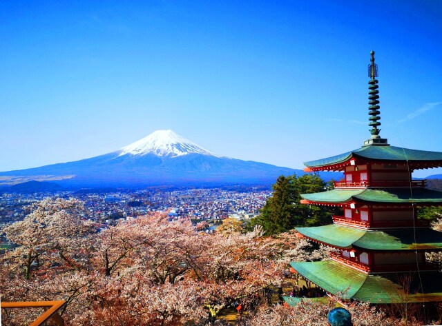 新倉山浅間神社