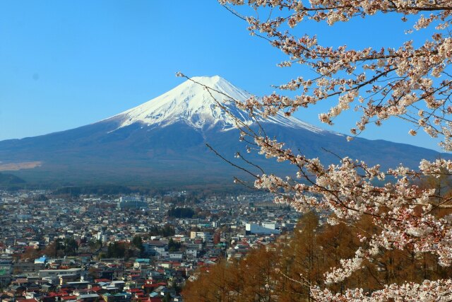 春の富士吉田市