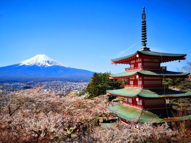 新倉山浅間神社