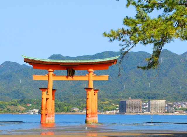 厳島神社