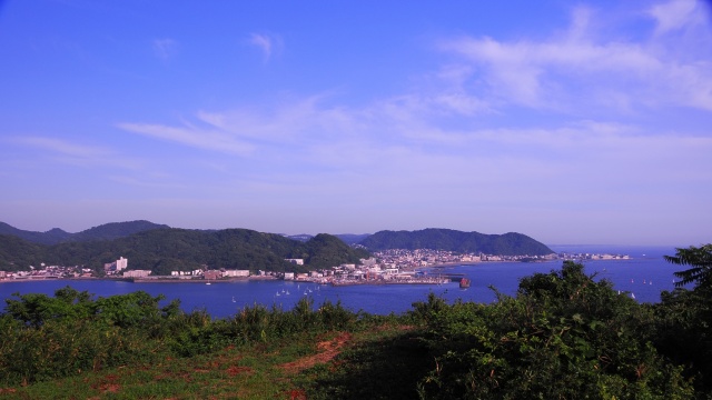 大崎公園から望む逗子海岸