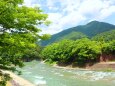 夏の白川郷庄川