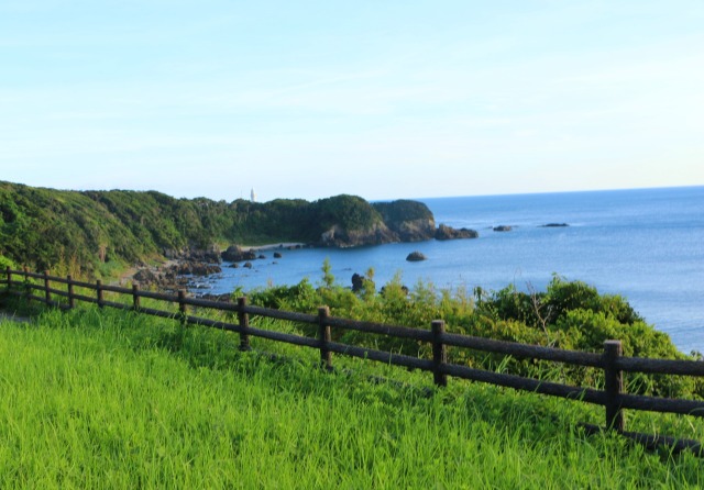 夏の潮岬