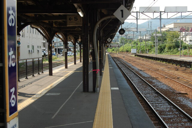 小樽駅ホーム 2024年