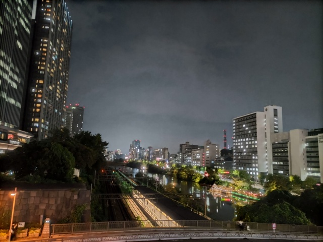 牛込見附からの遠景