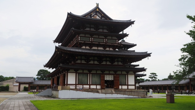 夏の薬師寺