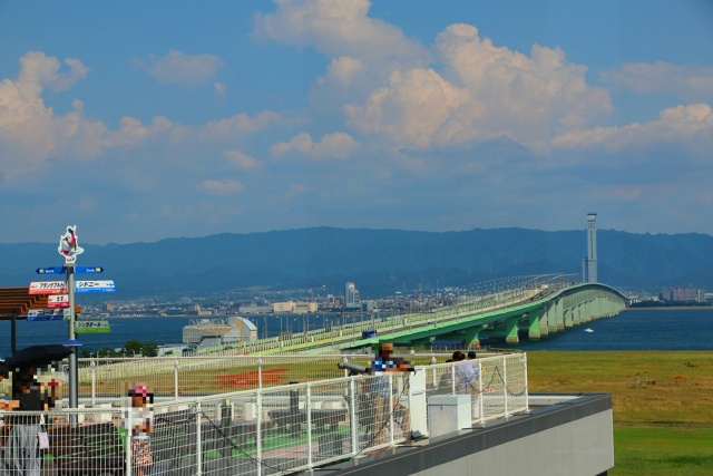 夏の関空