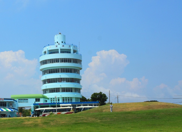 夏の潮岬