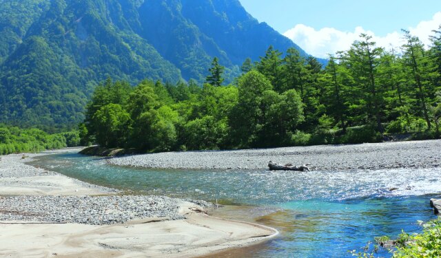 夏の梓川