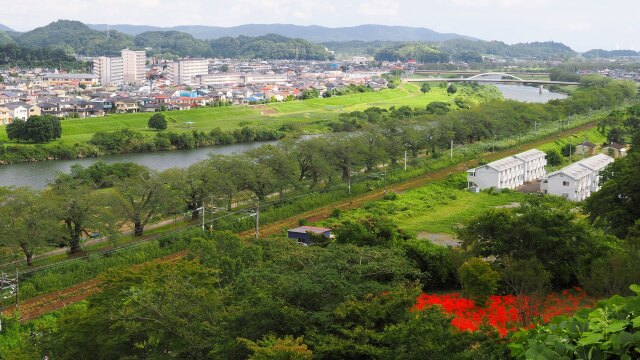 船岡城址公園から見る秋の風景