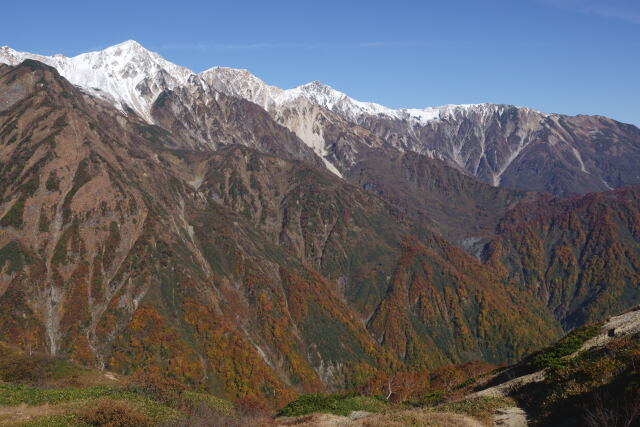 晩秋の白馬三山