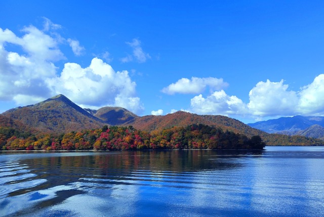 中禅寺湖紅葉