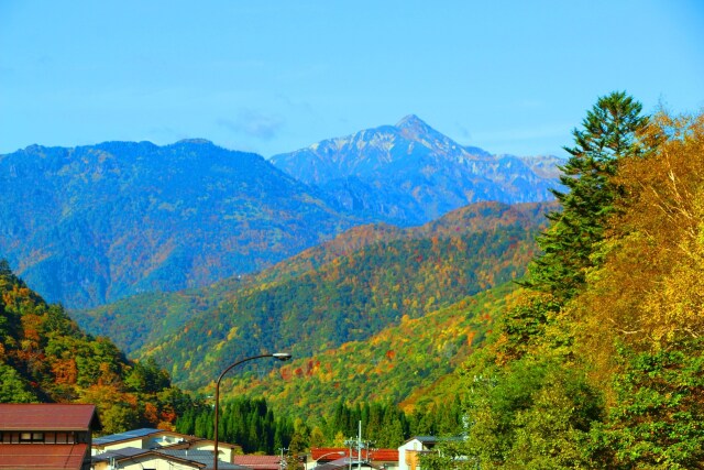 秋の平湯温泉