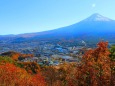 秋の富士河口湖町