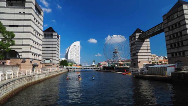 秋の横浜の風景