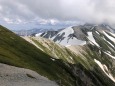 立山への道