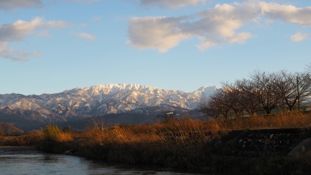 冬の富山の風景