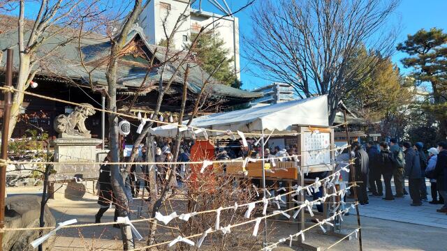 正月の松本四柱神社