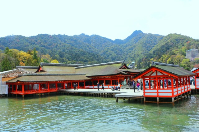 厳島神社