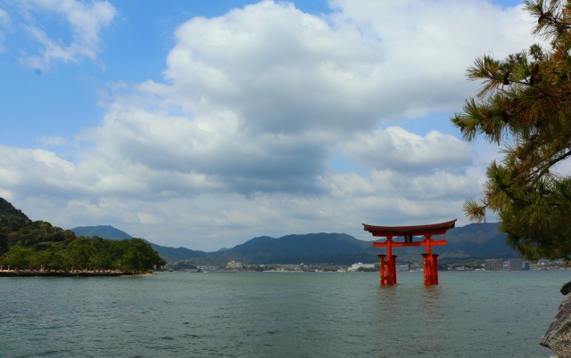 厳島神社