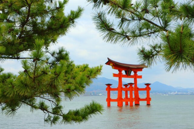 厳島神社